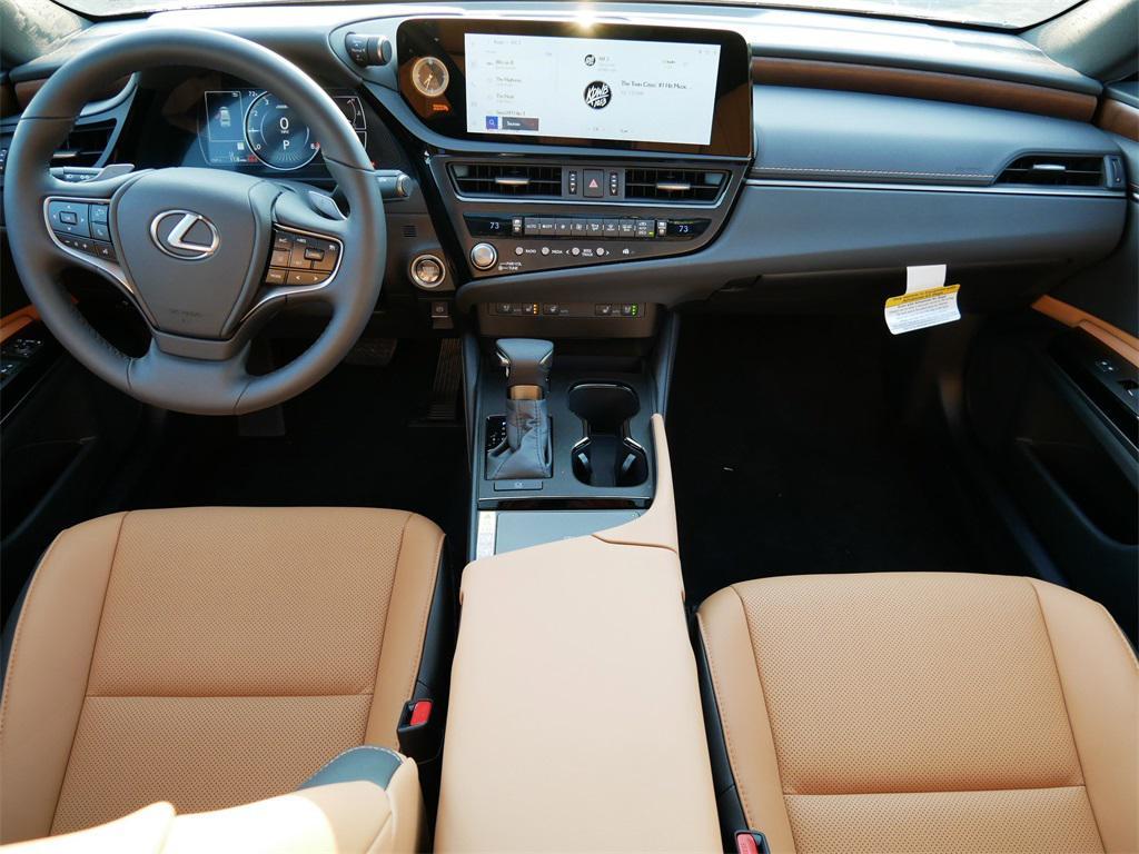 new 2025 Lexus ES 350 car, priced at $48,369