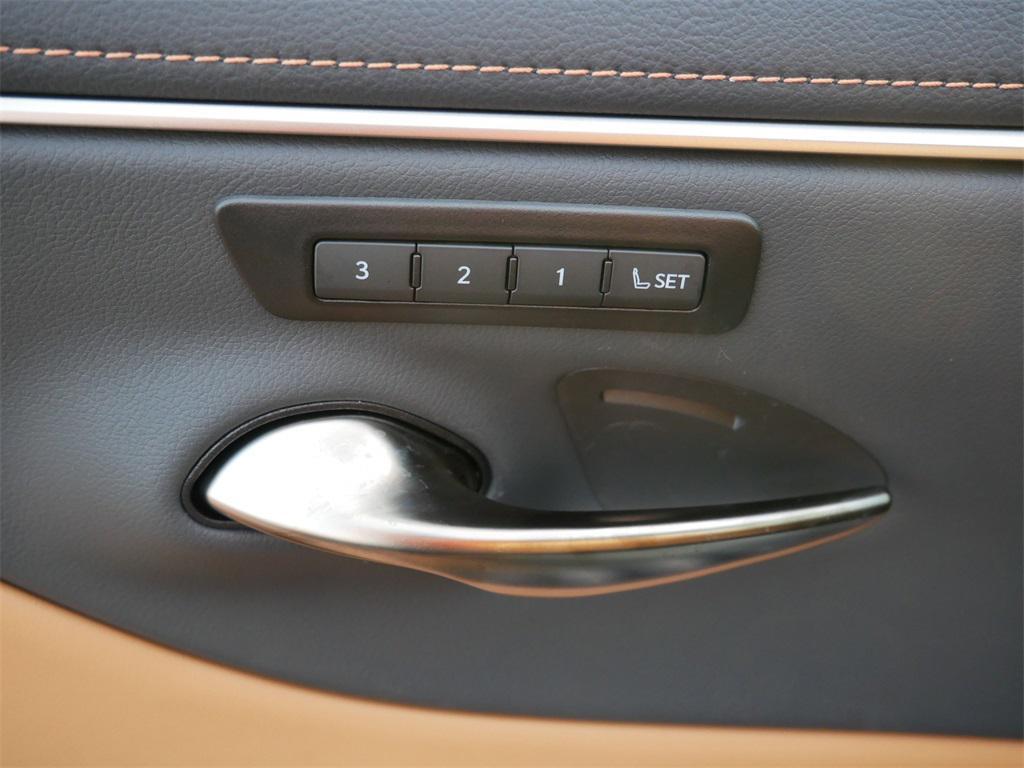 new 2025 Lexus ES 350 car, priced at $48,369
