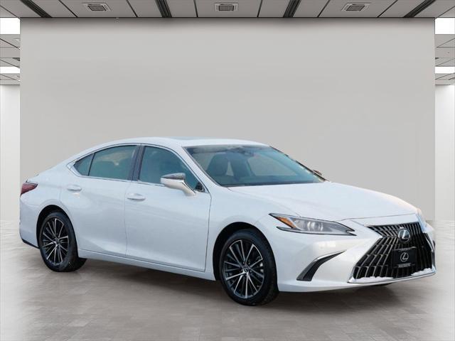 used 2025 Lexus ES 350 car, priced at $44,999