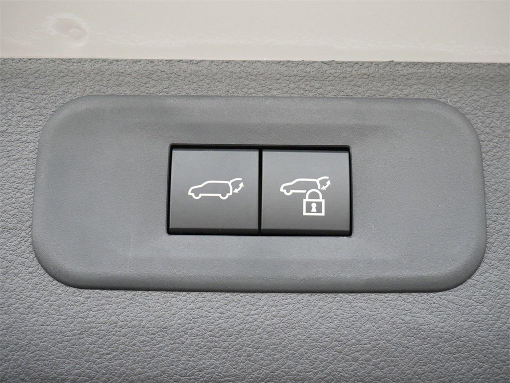 new 2025 Lexus TX 500h car, priced at $71,781