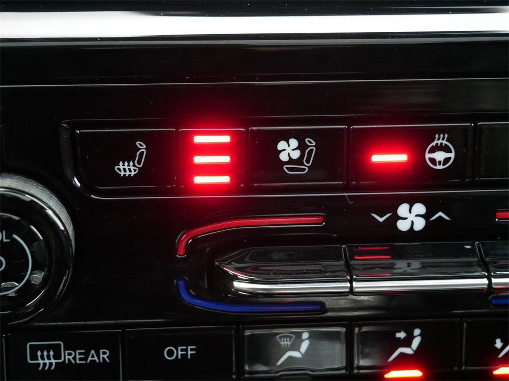 used 2024 Jeep Grand Cherokee car, priced at $44,999