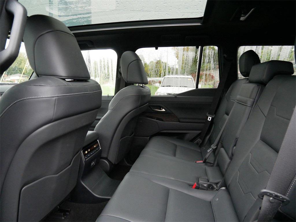 used 2025 Lexus GX 550 car, priced at $90,999