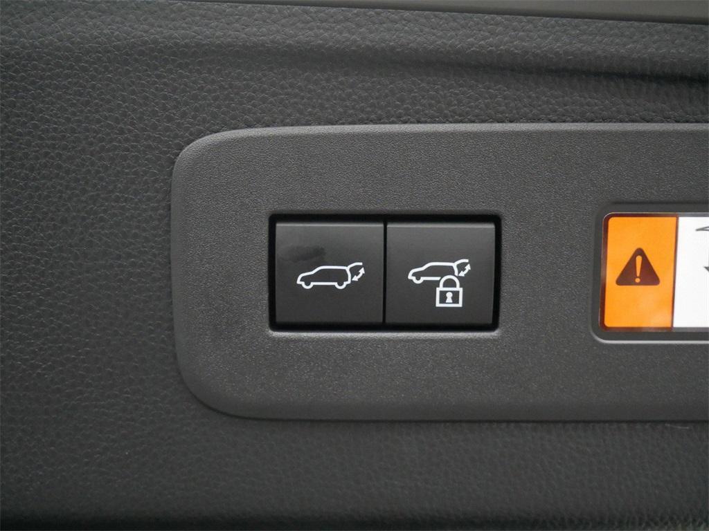 used 2025 Lexus GX 550 car, priced at $90,999