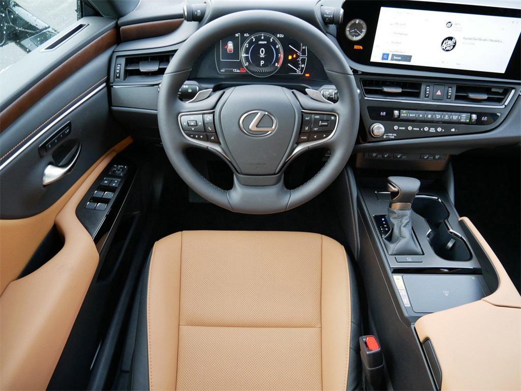 new 2025 Lexus ES 350 car, priced at $48,284