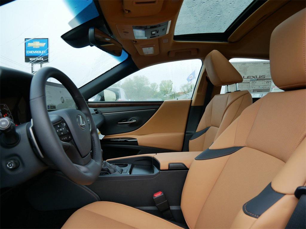 new 2025 Lexus ES 350 car, priced at $48,284