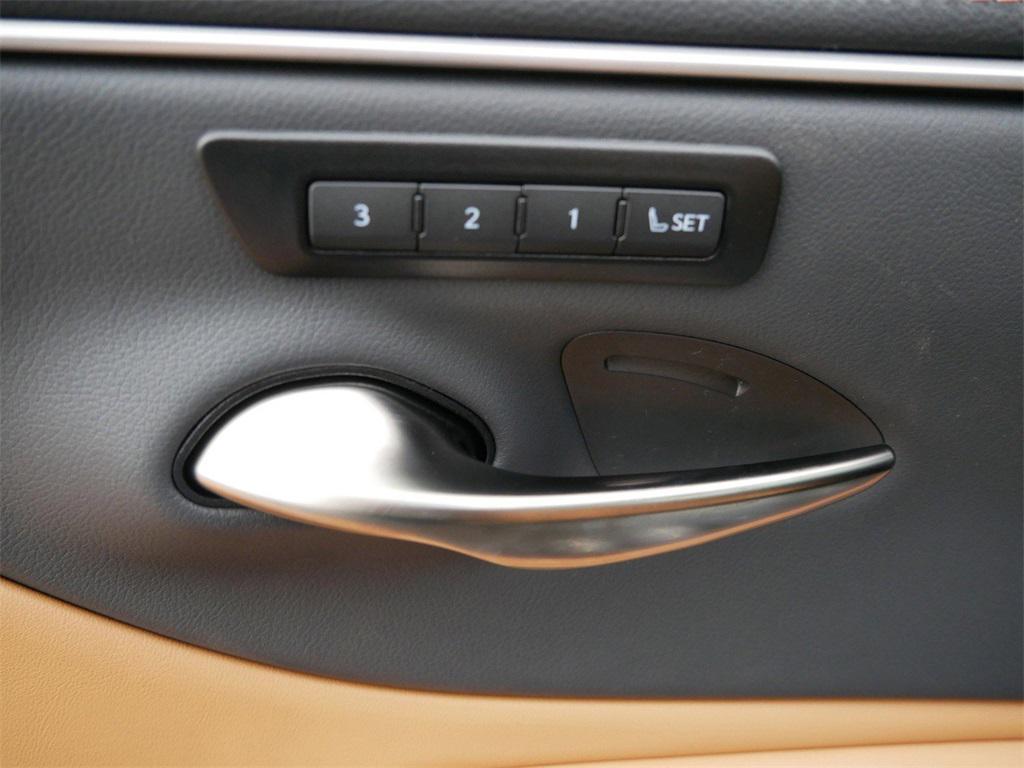 new 2025 Lexus ES 350 car, priced at $48,284