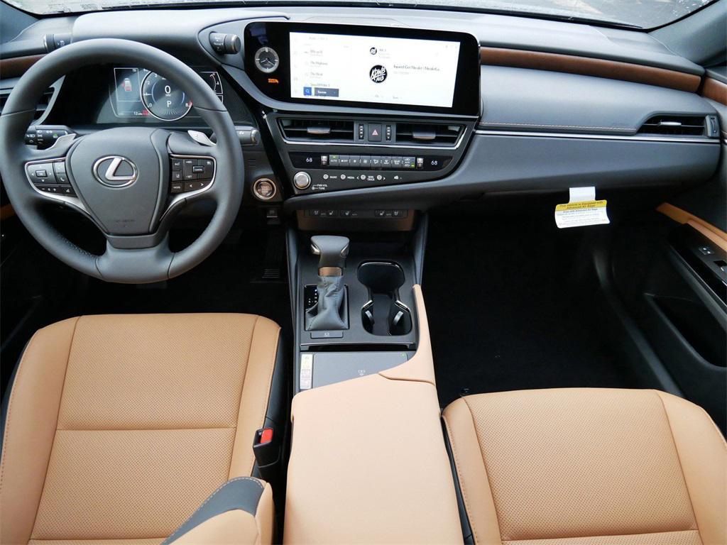 new 2025 Lexus ES 350 car, priced at $48,284