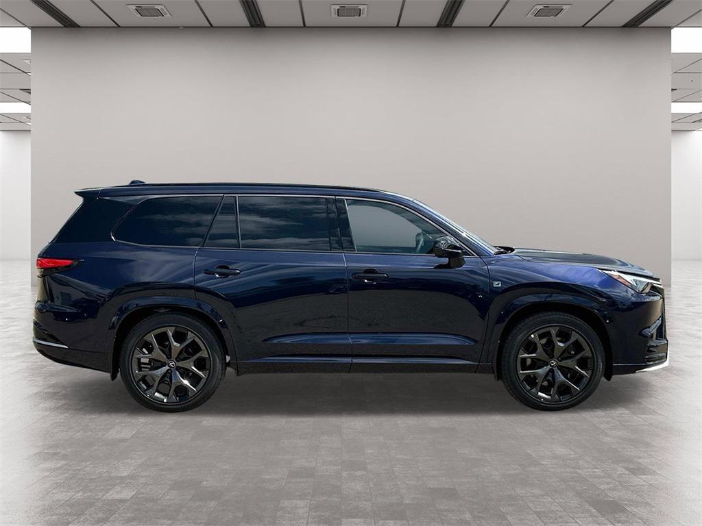 new 2025 Lexus TX 500h car