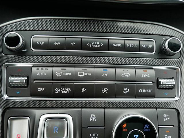used 2023 Hyundai Santa Fe car, priced at $28,999