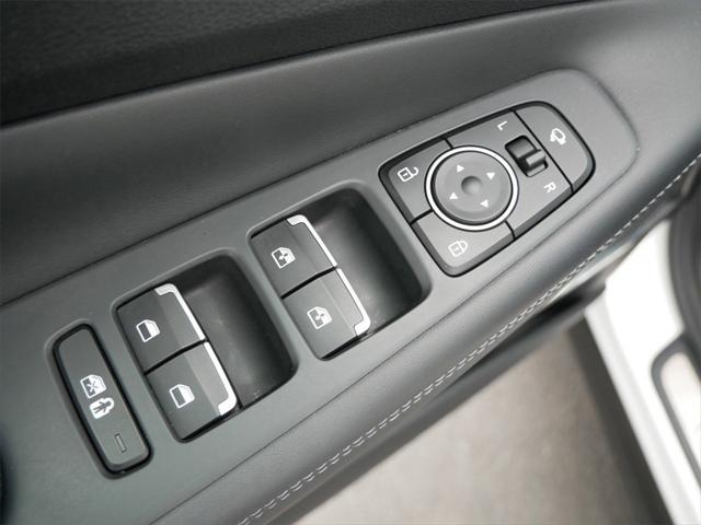 used 2023 Hyundai Santa Fe car, priced at $28,999