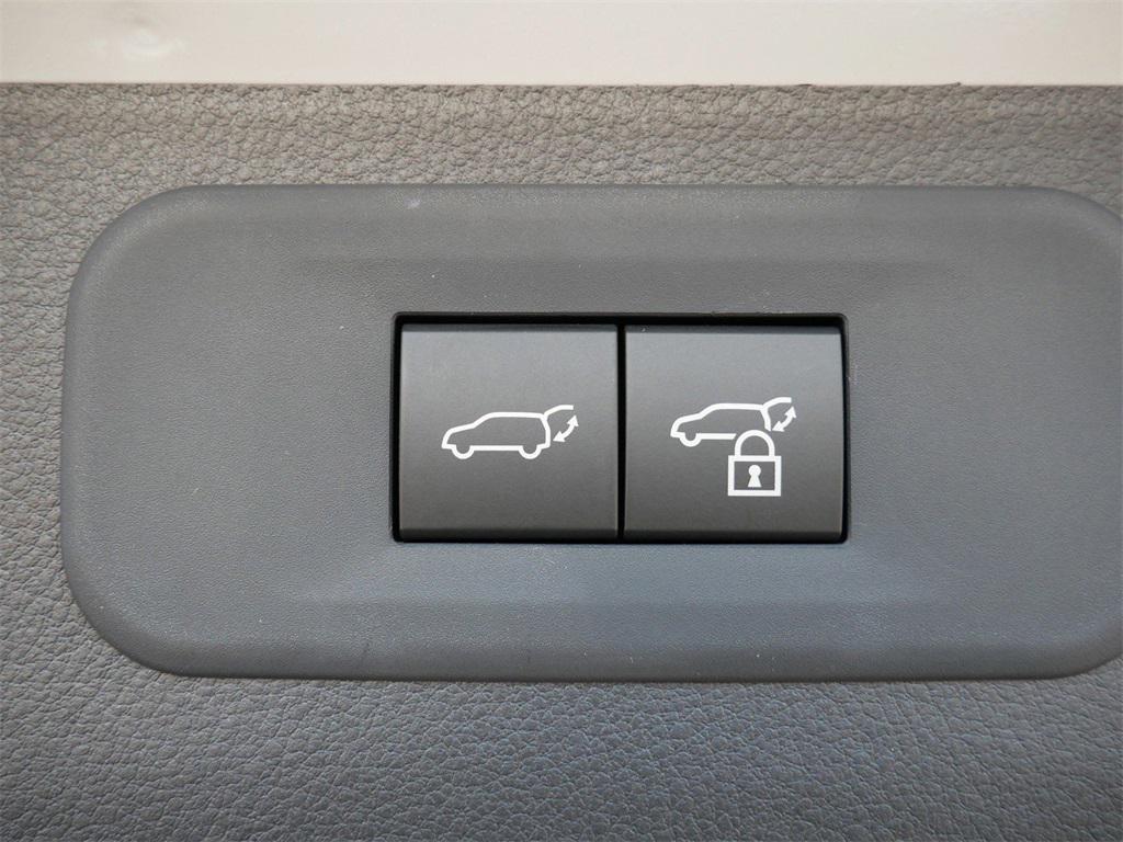 new 2025 Lexus TX 500h car, priced at $72,381