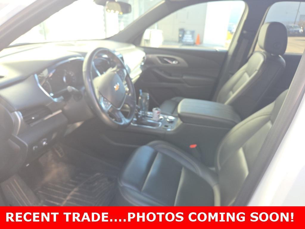 used 2023 Chevrolet Traverse car, priced at $29,999