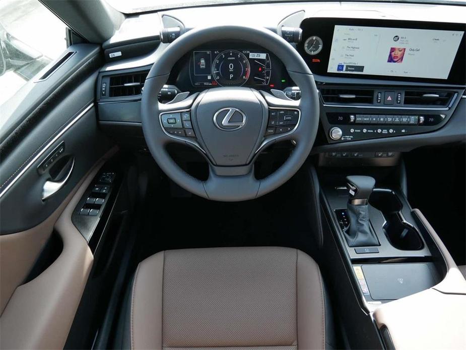 new 2024 Lexus ES 250 car, priced at $46,248