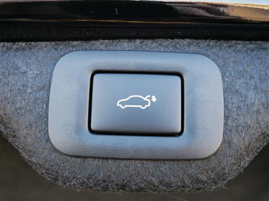 new 2025 Lexus ES 300h car, priced at $56,238