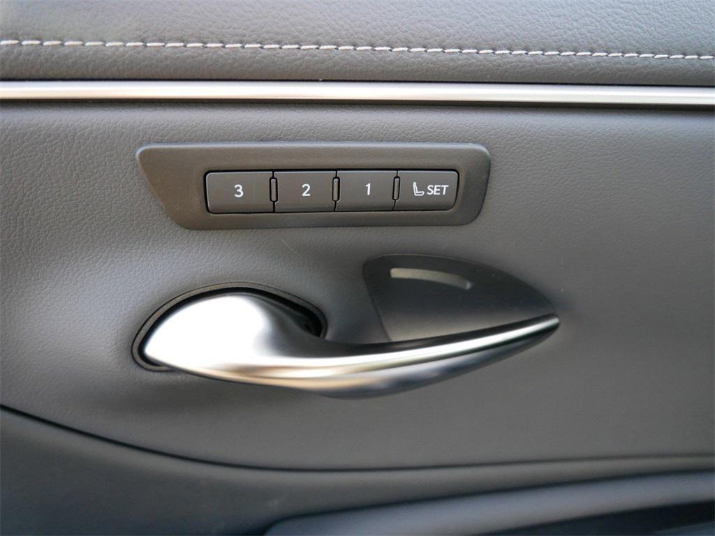 new 2025 Lexus ES 350 car, priced at $49,184