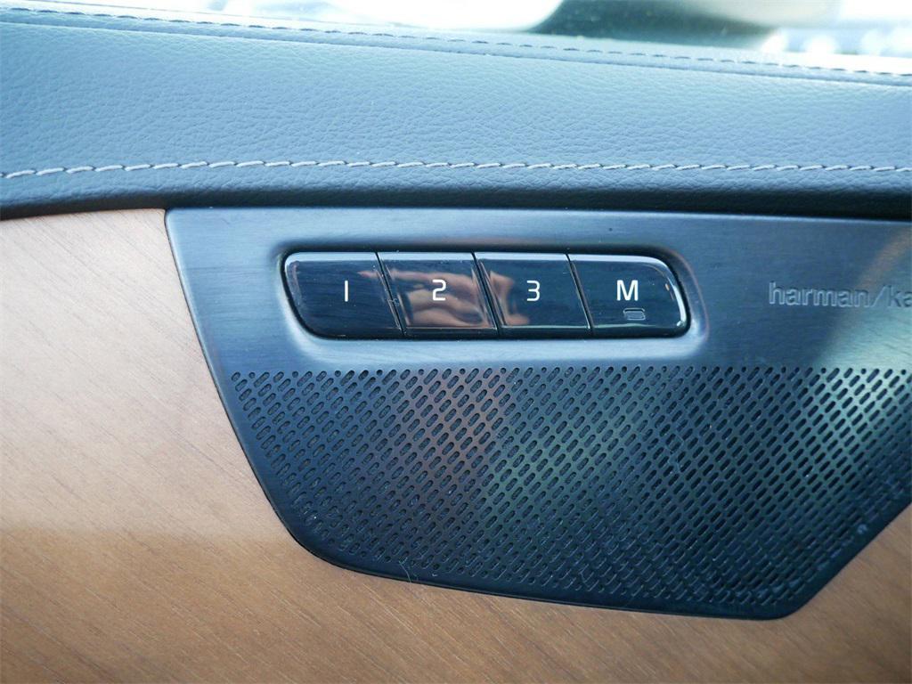 used 2020 Volvo XC90 car, priced at $24,999