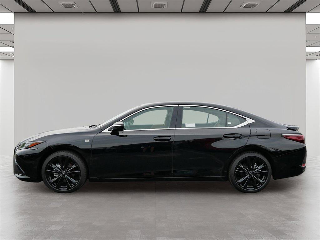 new 2025 Lexus ES 300h car, priced at $51,274