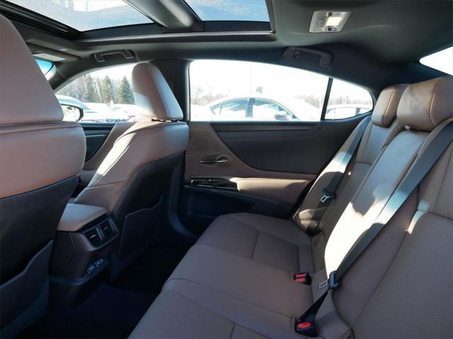 used 2022 Lexus ES 350 car, priced at $37,499