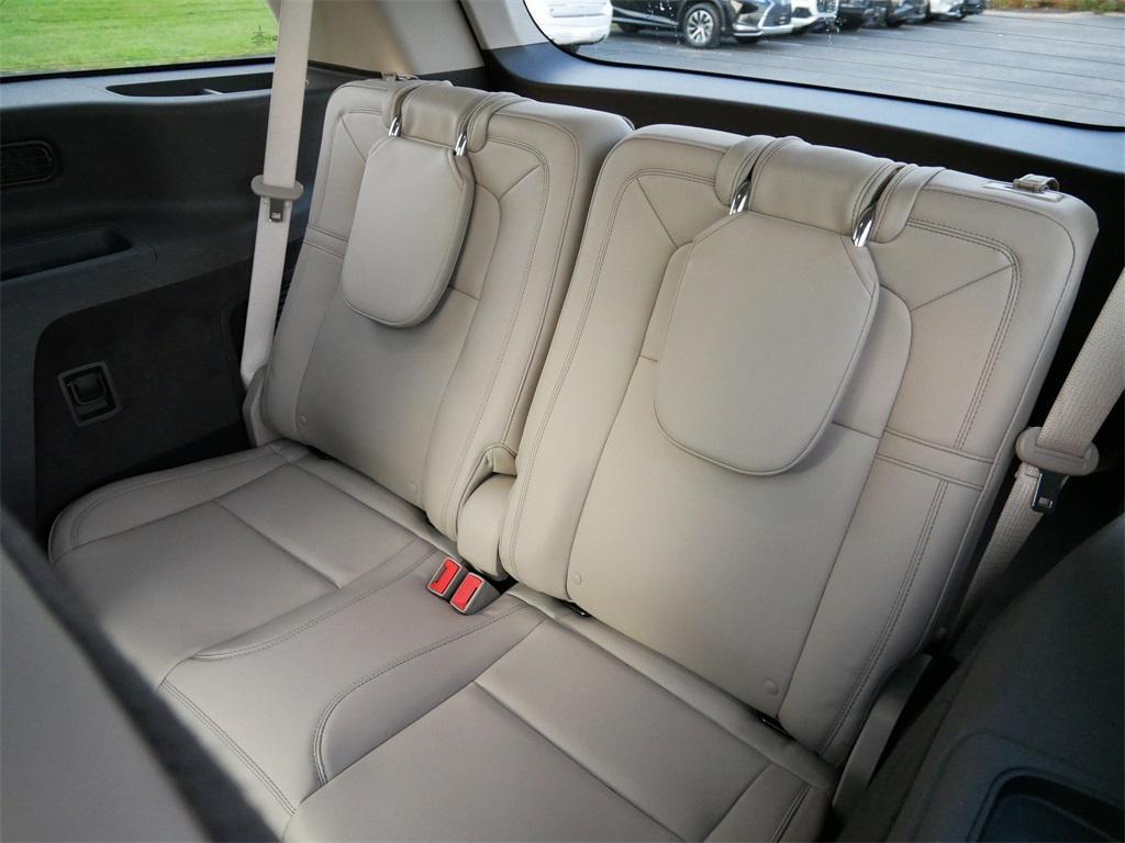 used 2021 Lincoln Aviator car, priced at $37,499