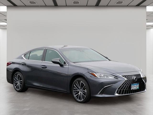 used 2025 Lexus ES 350 car, priced at $41,999