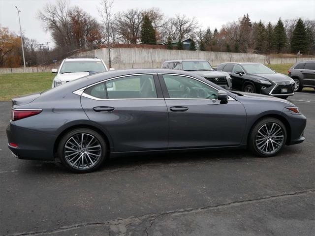 used 2025 Lexus ES 350 car, priced at $44,999