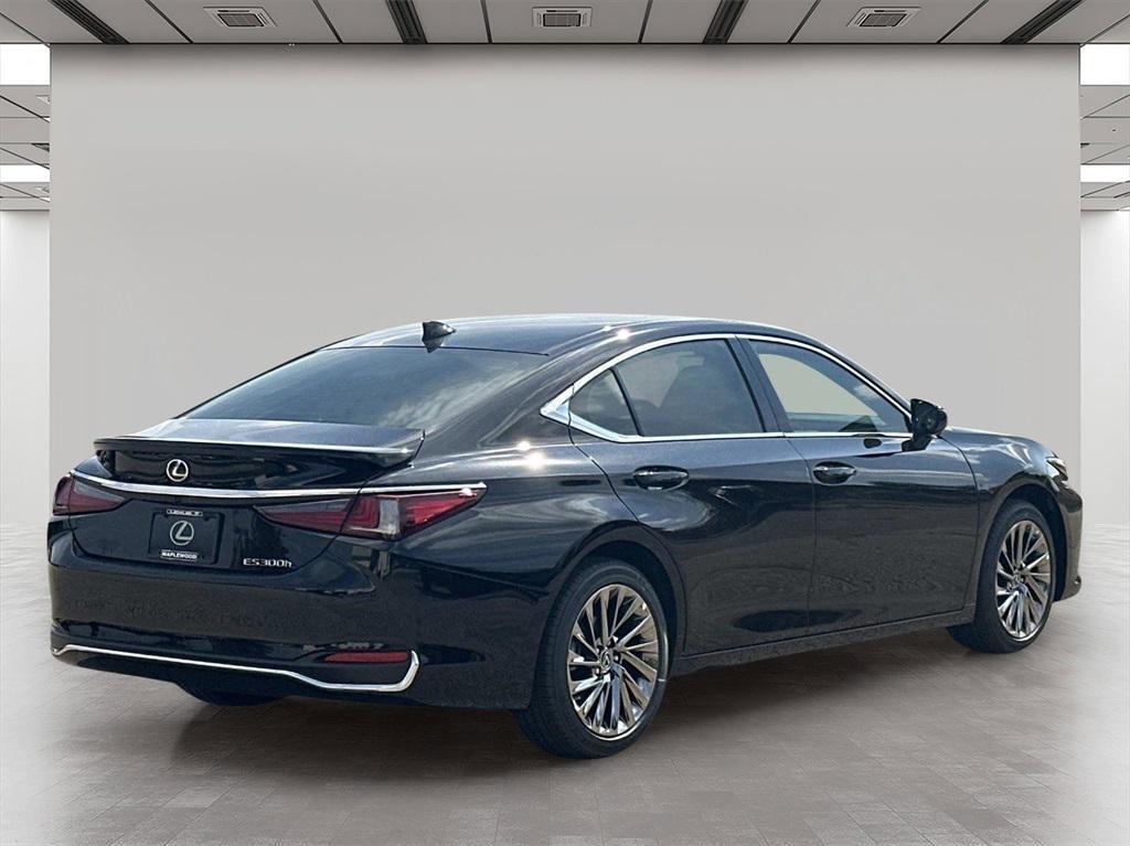 new 2025 Lexus ES 300h car