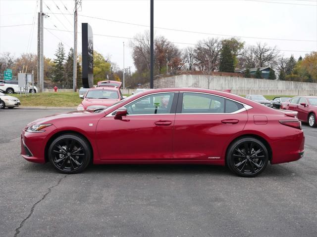 used 2022 Lexus ES 300h car, priced at $39,999