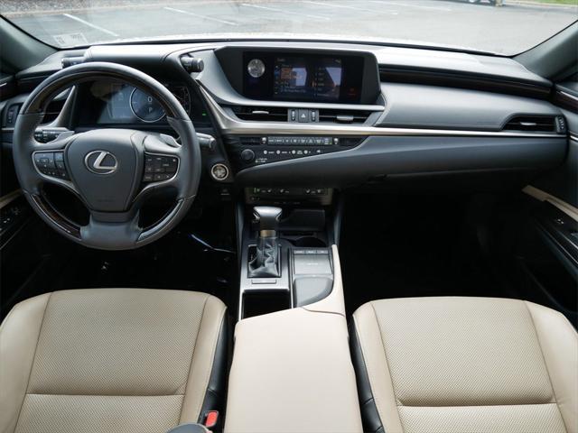 used 2019 Lexus ES 350 car, priced at $26,999