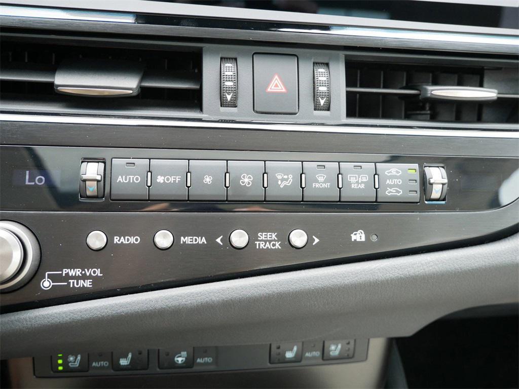 used 2024 Lexus ES 300h car, priced at $44,999