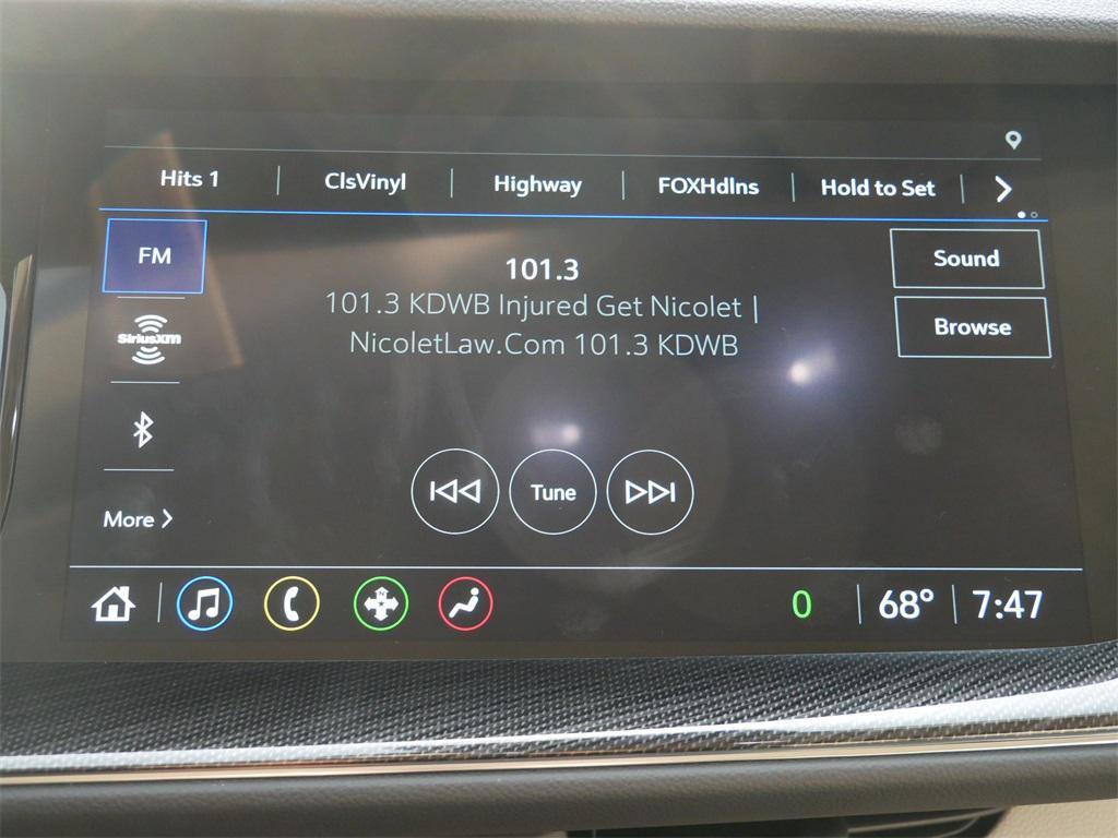 used 2022 Buick Envision car, priced at $27,499