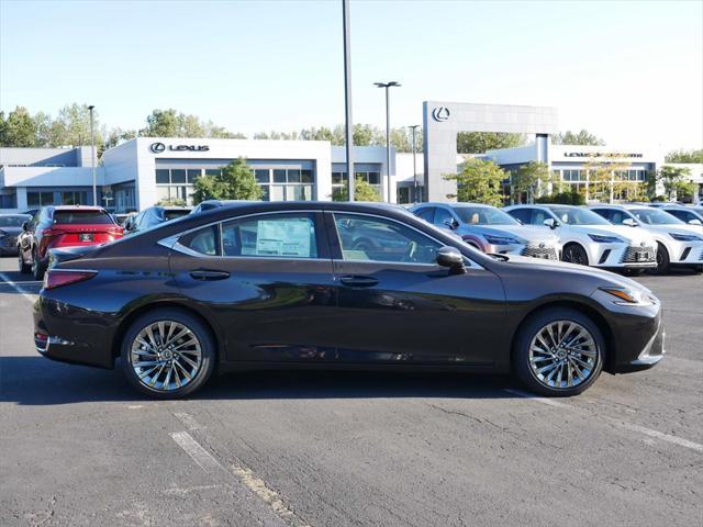 new 2025 Lexus ES 300h car, priced at $54,085