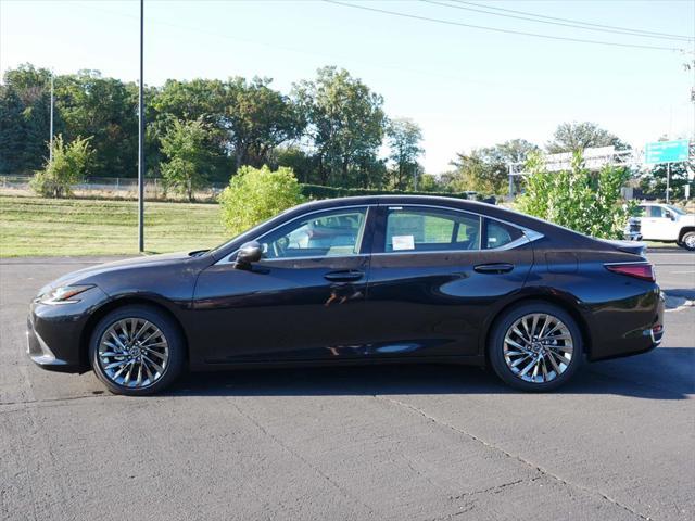 new 2025 Lexus ES 300h car, priced at $54,085