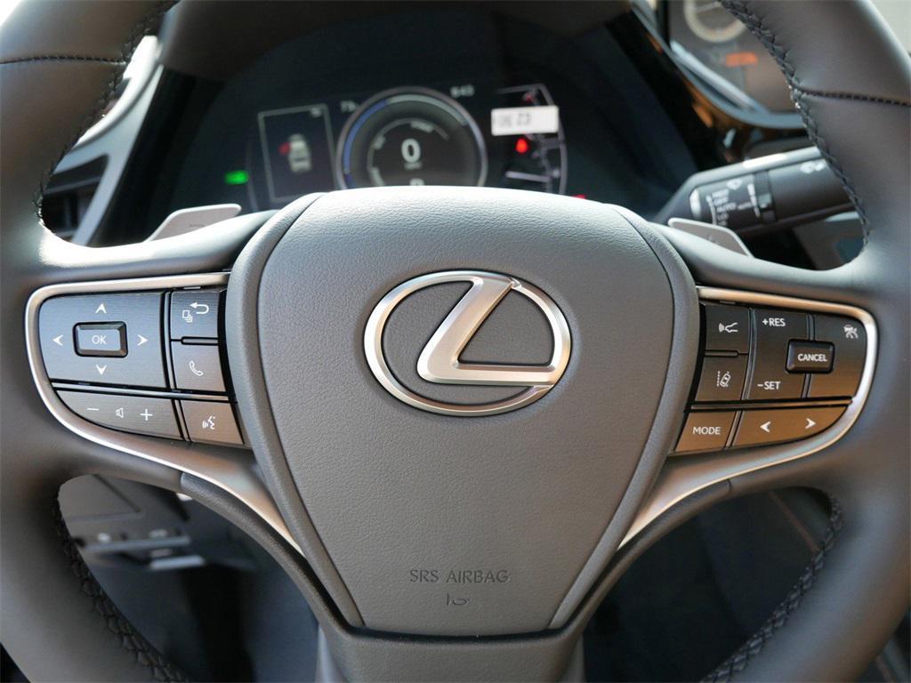 new 2025 Lexus ES 300h car, priced at $51,574
