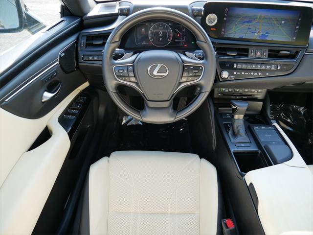 used 2022 Lexus ES 350 car, priced at $45,999