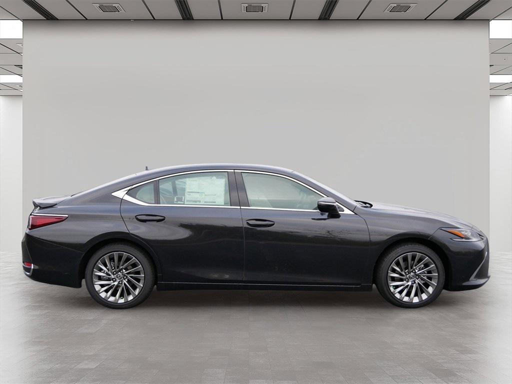 new 2025 Lexus ES 300h car, priced at $55,309