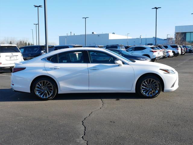 used 2024 Lexus ES 350 car, priced at $44,999