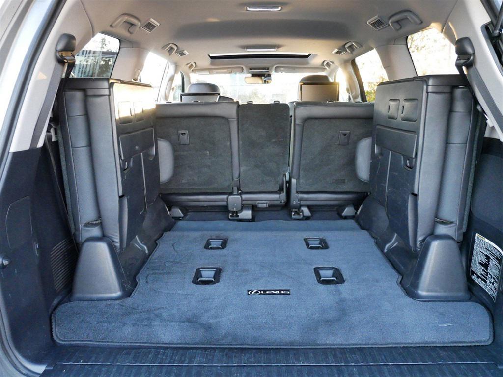 used 2016 Lexus LX 570 car, priced at $39,999