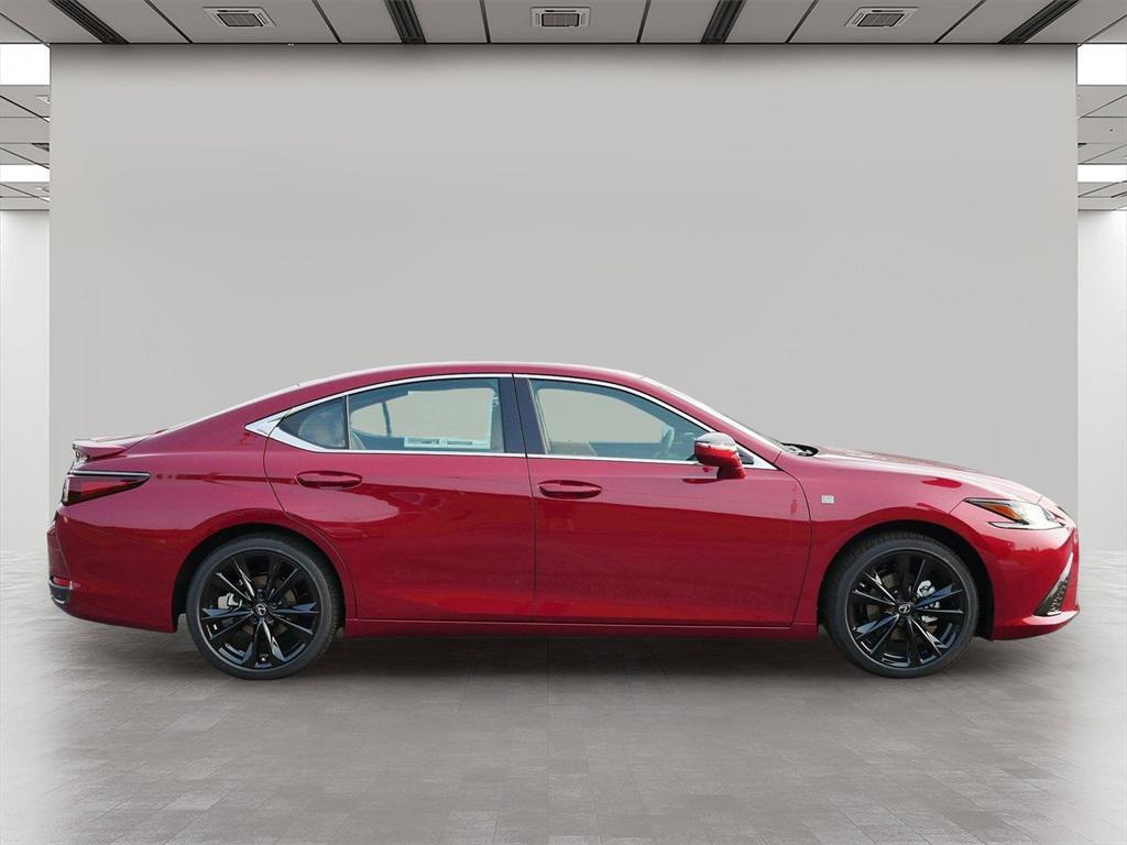 new 2025 Lexus ES 300h car, priced at $52,109