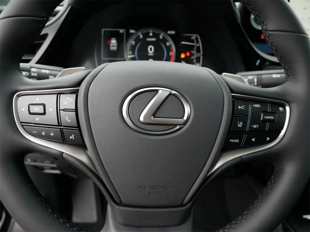 new 2025 Lexus ES 350 car, priced at $48,284