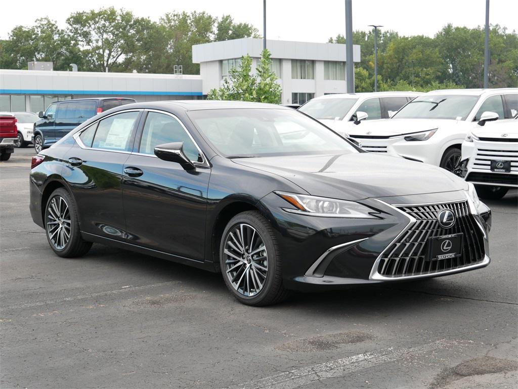 new 2025 Lexus ES 350 car, priced at $48,284