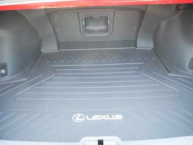 used 2025 Lexus ES 300h car, priced at $47,999