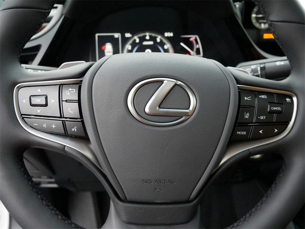 new 2025 Lexus ES 350 car, priced at $48,285