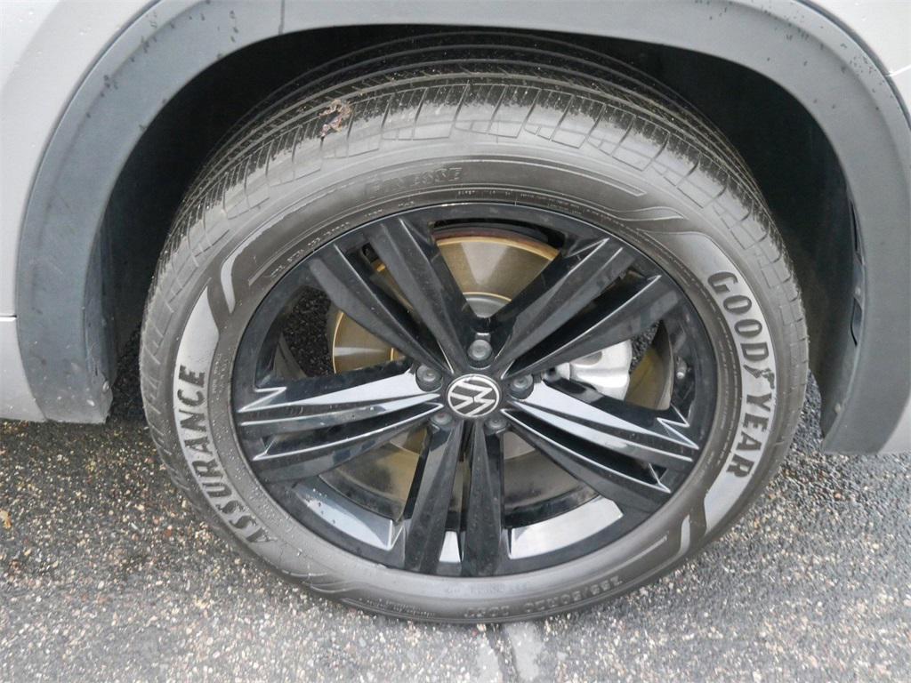 used 2023 Volkswagen Atlas Cross Sport car, priced at $30,999