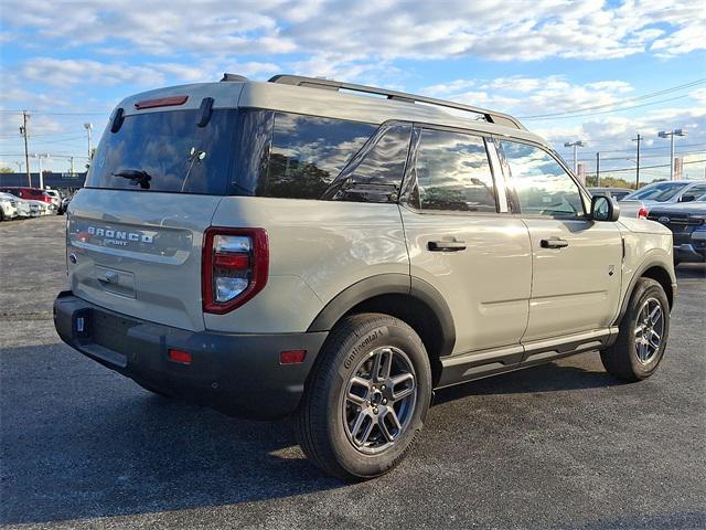 new 2025 Ford Bronco Sport car, priced at $33,966