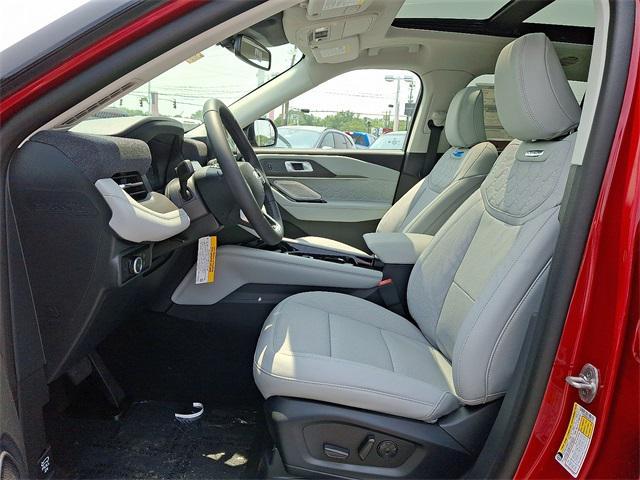 new 2025 Ford Explorer car, priced at $57,217