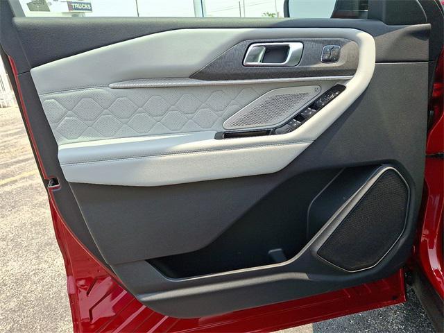 new 2025 Ford Explorer car, priced at $57,217