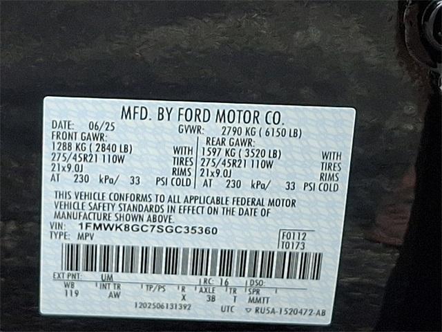new 2025 Ford Explorer car, priced at $58,390