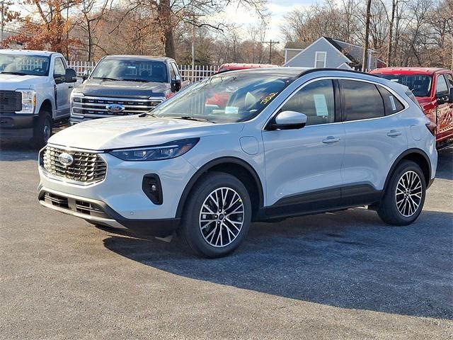 new 2025 Ford Escape car, priced at $41,270