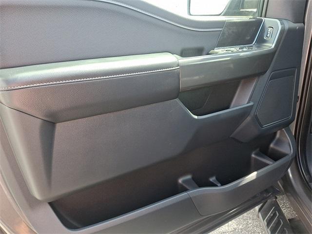 used 2022 Ford F-150 car, priced at $39,104