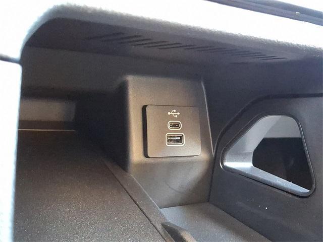 new 2025 Ford Ranger car, priced at $43,708